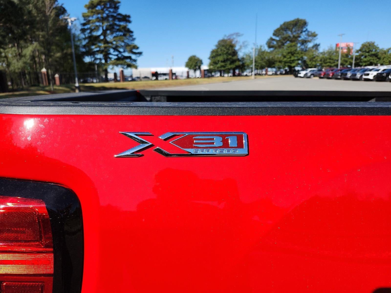 2026 GMC Sierra 2500 HD Crew Cab Standard Box 4-Wheel Drive Pro