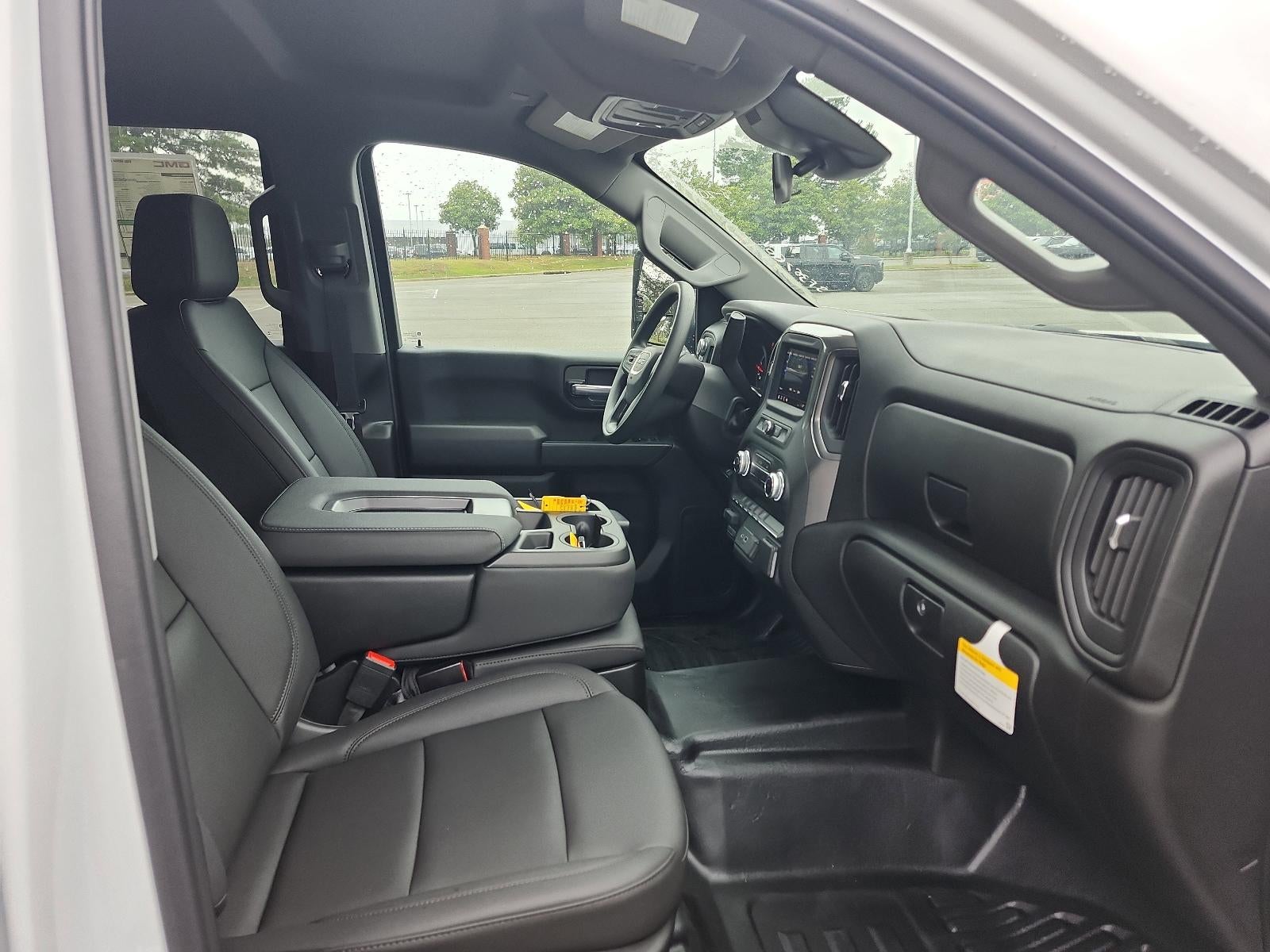 2025 GMC Sierra 2500 HD Crew Cab Standard Box 4-Wheel Drive Pro