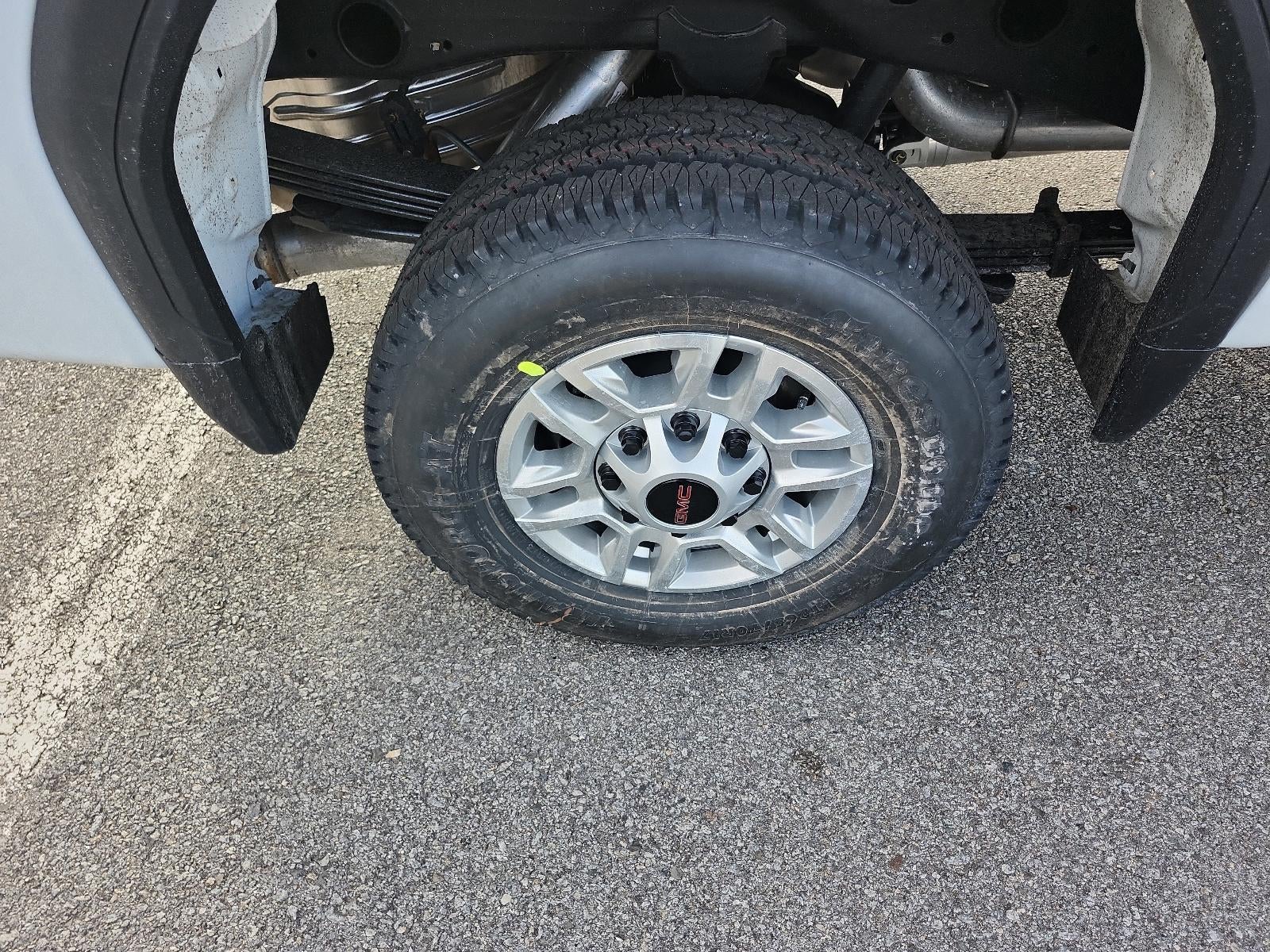 2026 GMC Sierra 2500 HD Crew Cab Long Box 4-Wheel Drive Pro