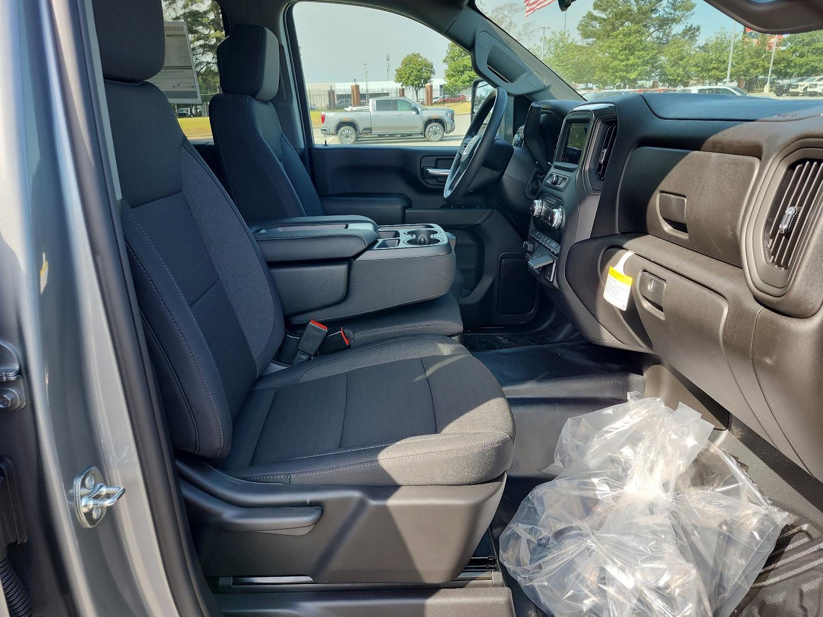 2026 GMC Sierra 2500 HD Crew Cab Standard Box 4-Wheel Drive Pro