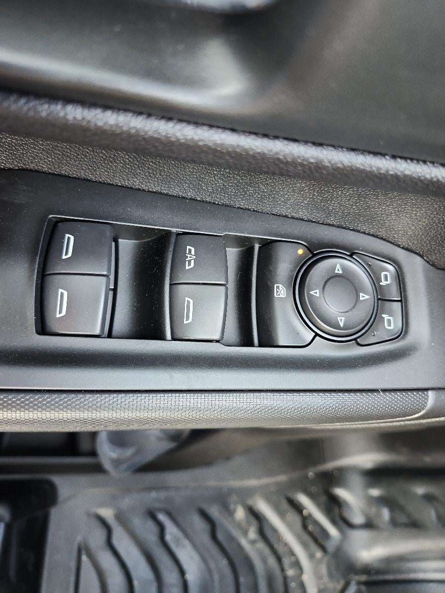 2026 GMC Sierra 2500 HD Crew Cab Standard Box 4-Wheel Drive Pro