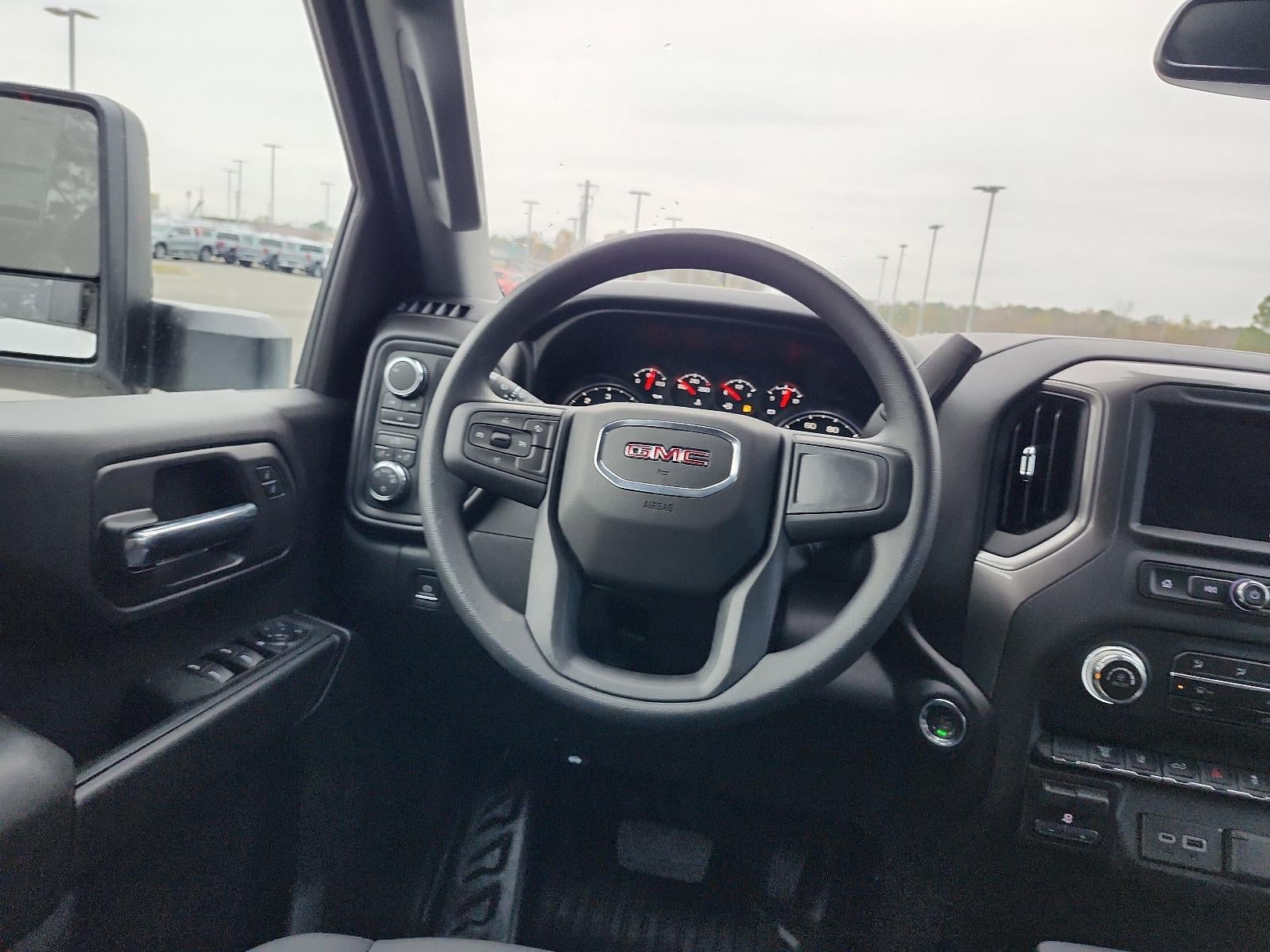 2026 GMC Sierra 2500 HD Crew Cab Long Box 4-Wheel Drive Pro