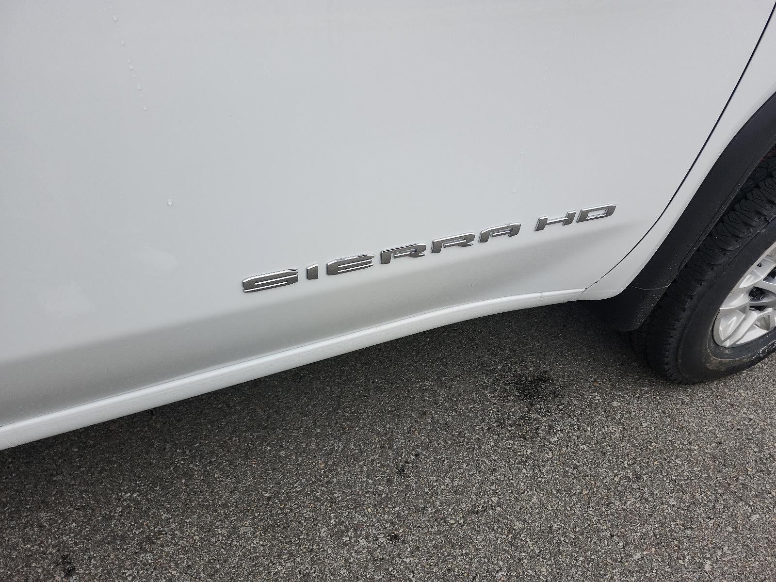 2026 GMC Sierra 2500 HD Crew Cab Long Box 4-Wheel Drive Pro