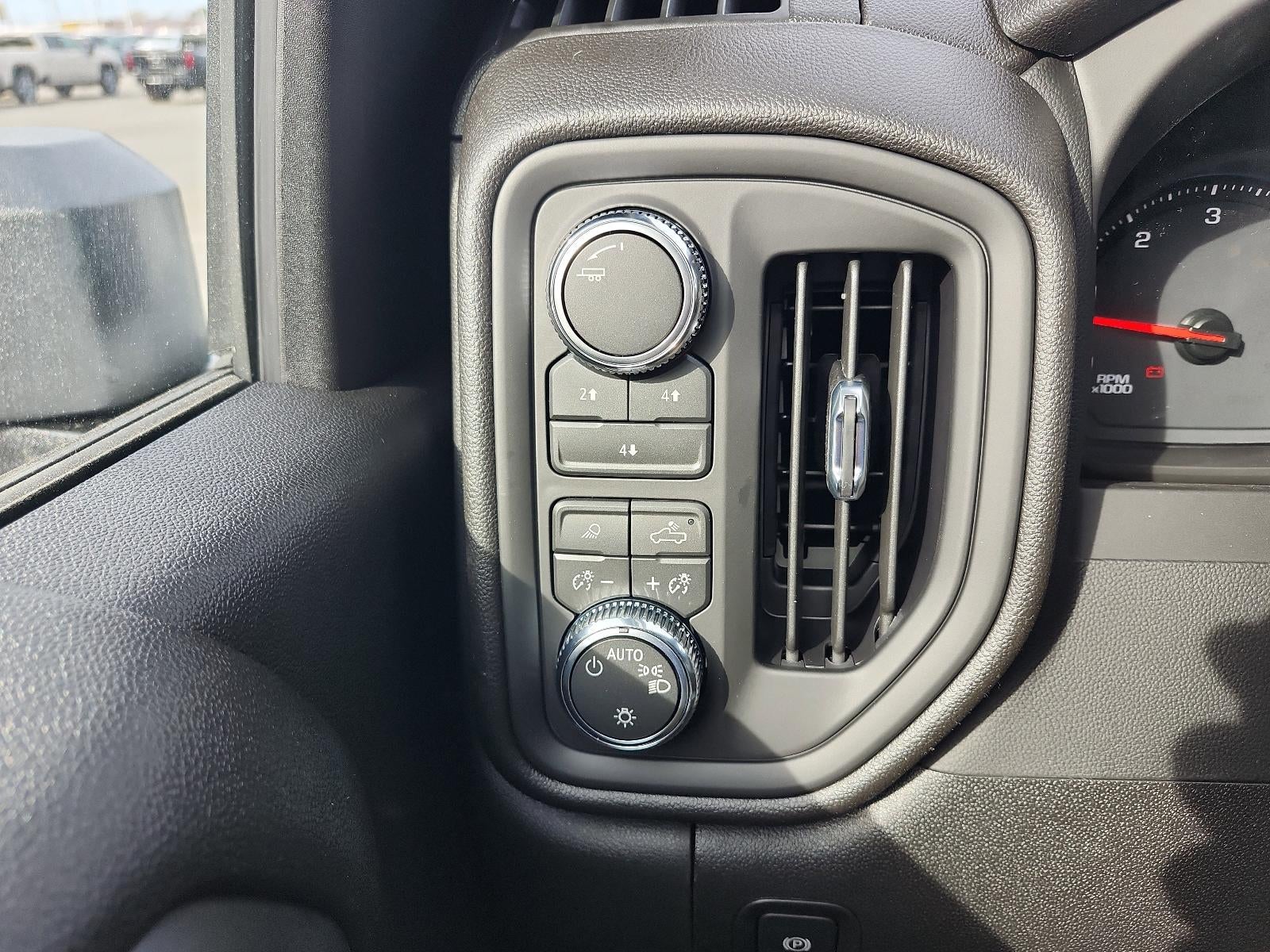 2026 GMC Sierra 2500 HD Crew Cab Standard Box 4-Wheel Drive Pro