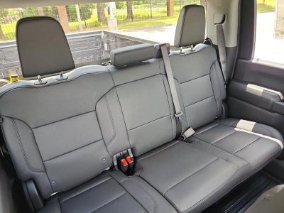 2026 GMC Sierra 2500 HD Crew Cab Standard Box 4-Wheel Drive Pro