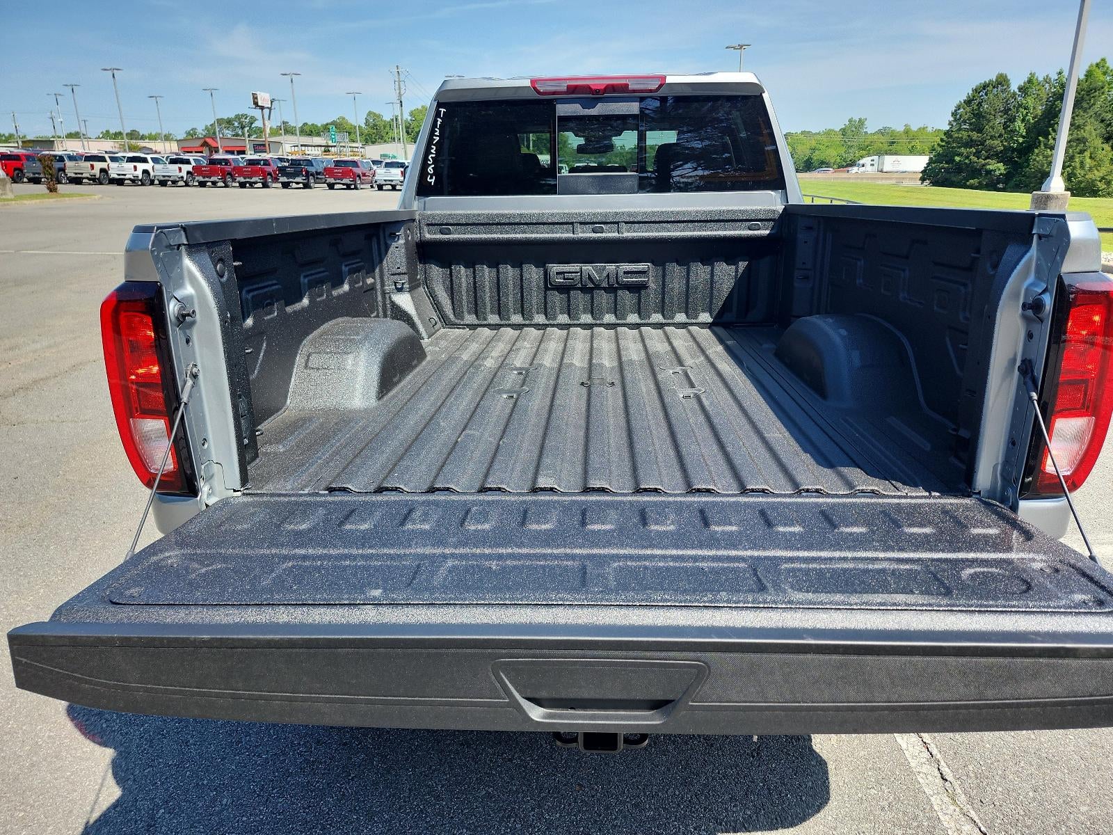 2026 GMC Sierra 2500 HD Crew Cab Standard Box 4-Wheel Drive SLE