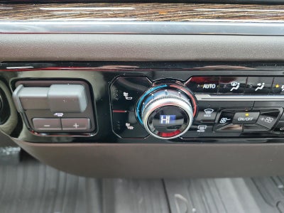 2026 GMC Sierra 2500 HD Crew Cab Standard Box 4-Wheel Drive SLE