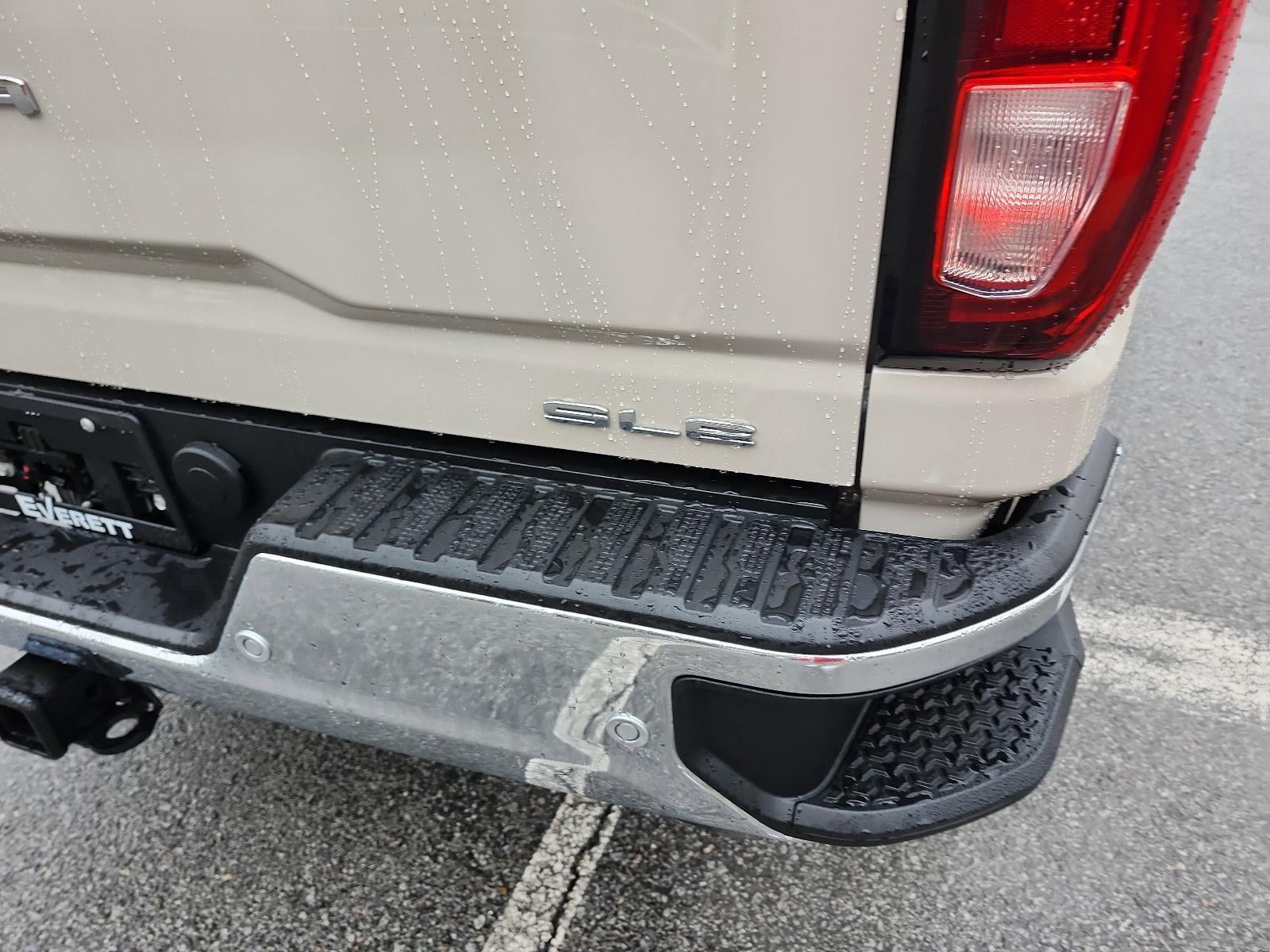 2026 GMC Sierra 2500 HD Crew Cab Standard Box 4-Wheel Drive SLE