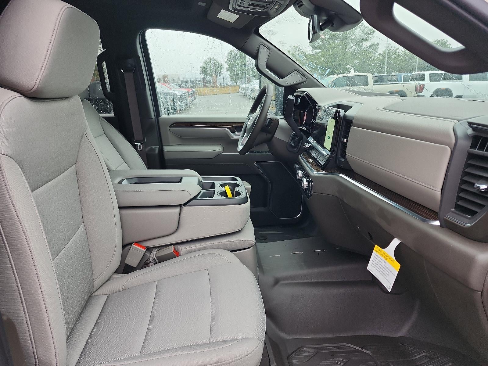 2026 GMC Sierra 2500 HD Crew Cab Standard Box 4-Wheel Drive SLE