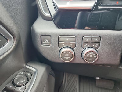 2026 GMC Sierra 2500 HD Crew Cab Standard Box 4-Wheel Drive SLE