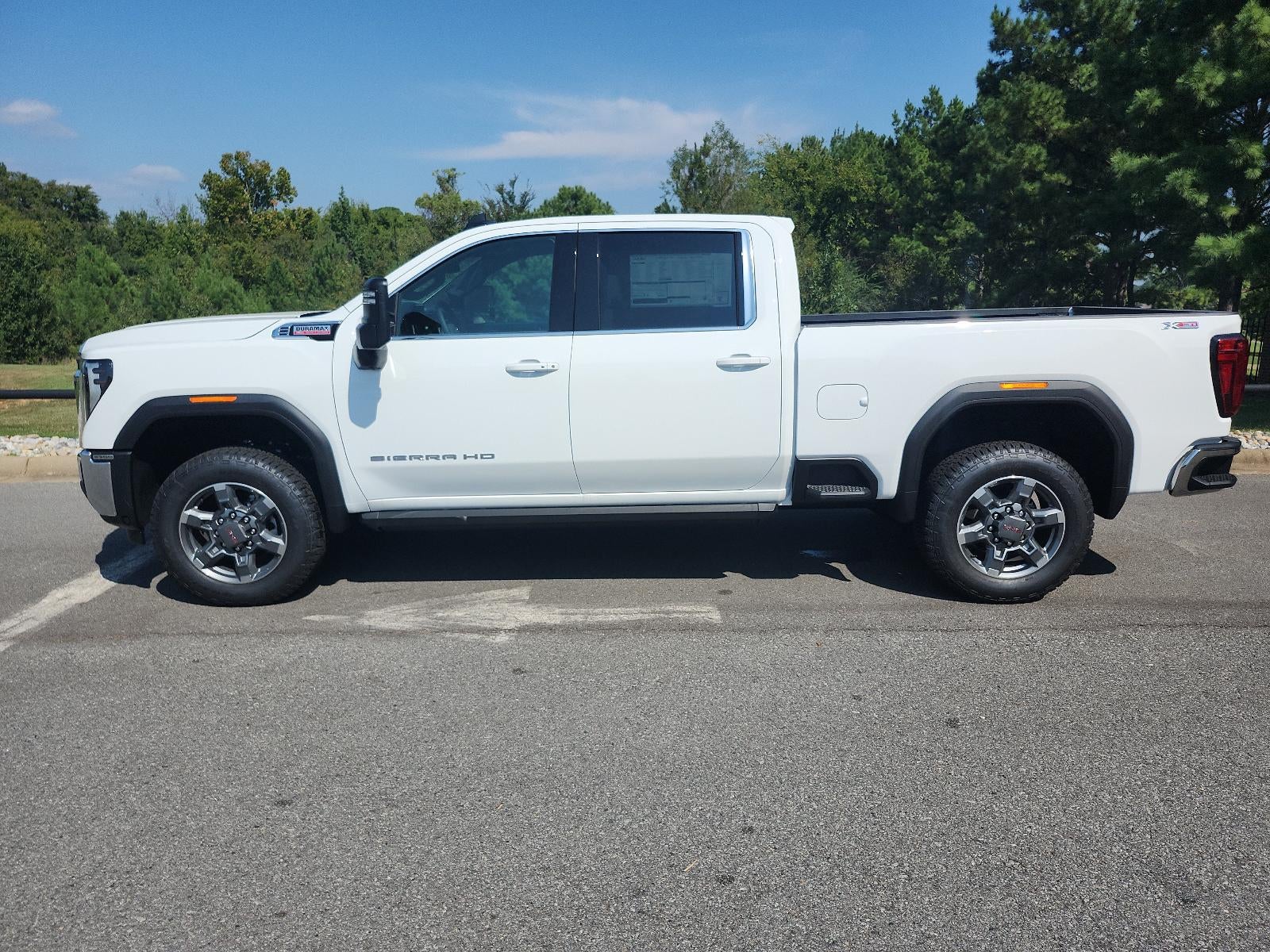 2026 GMC Sierra 2500 HD Crew Cab Standard Box 4-Wheel Drive SLE