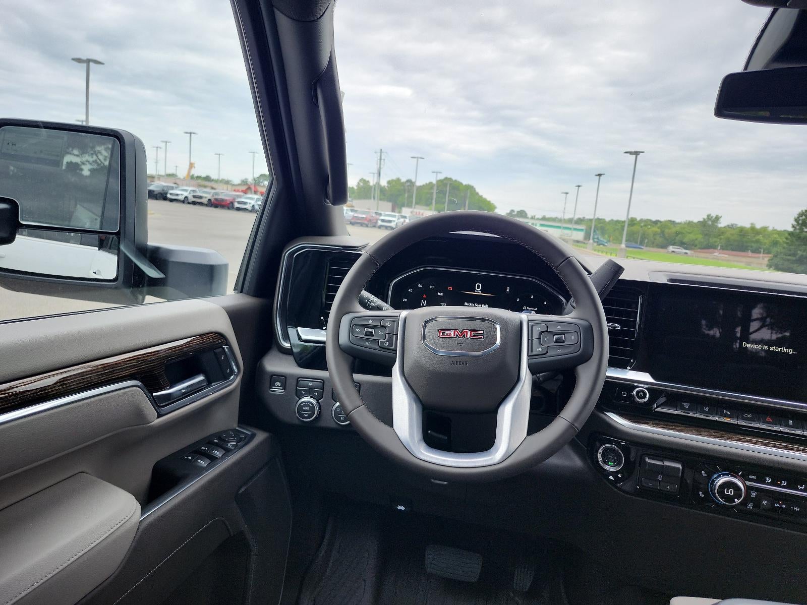 2026 GMC Sierra 2500 HD Crew Cab Standard Box 4-Wheel Drive SLE