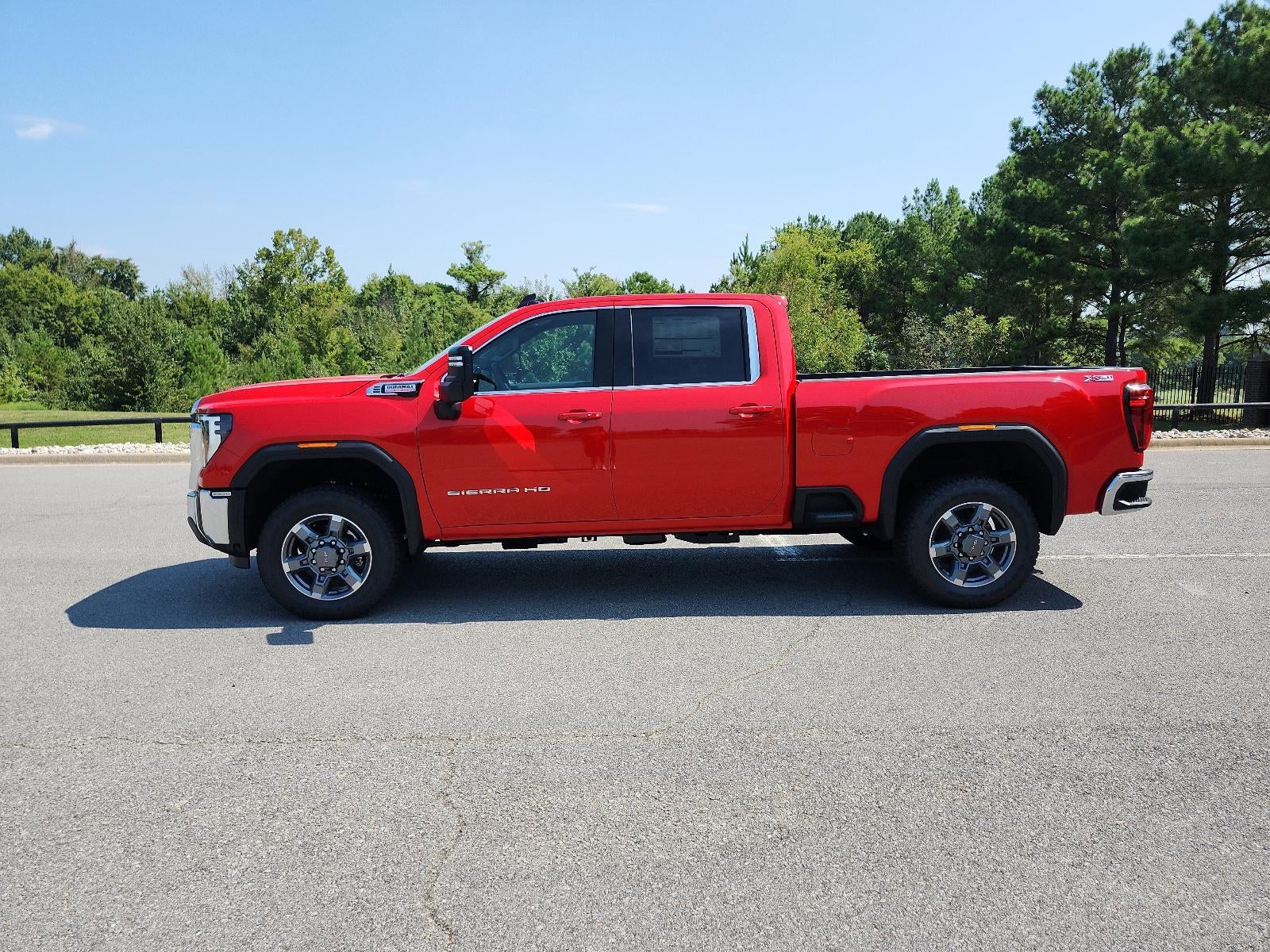 2025 GMC Sierra 2500 HD Crew Cab Standard Box 4-Wheel Drive SLE