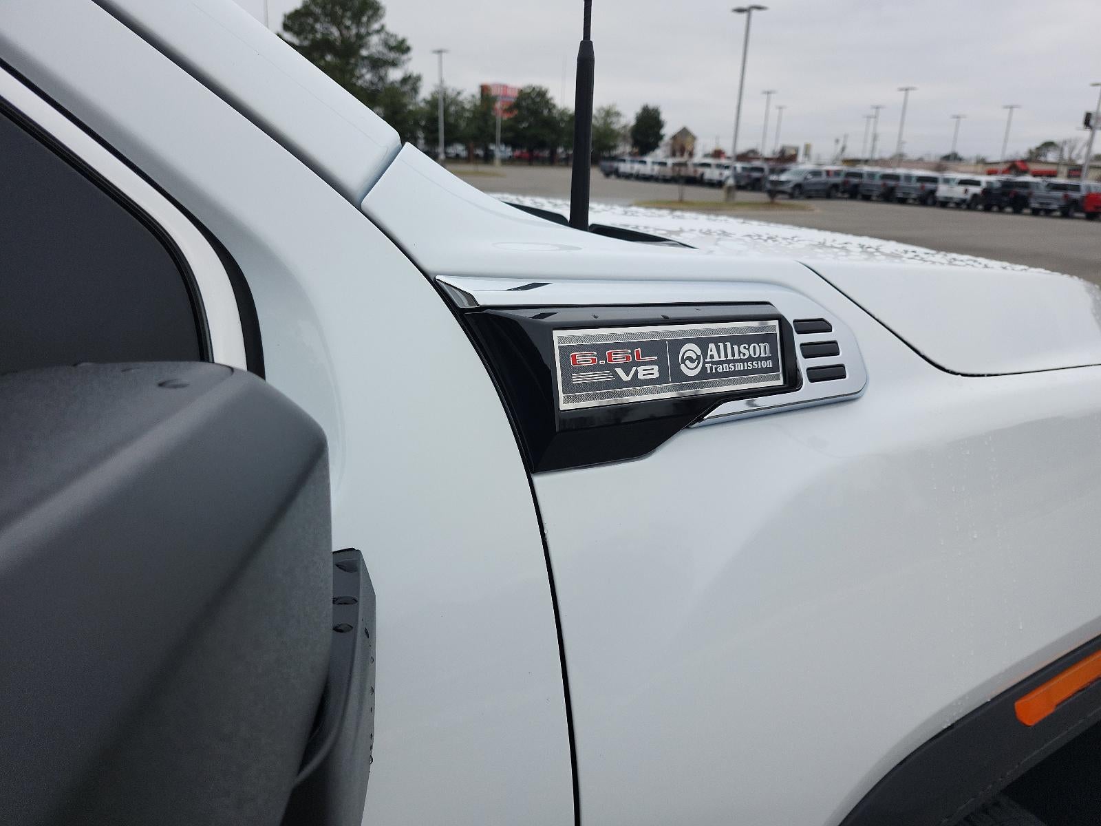 2026 GMC Sierra 2500 HD Crew Cab Standard Box 4-Wheel Drive SLT