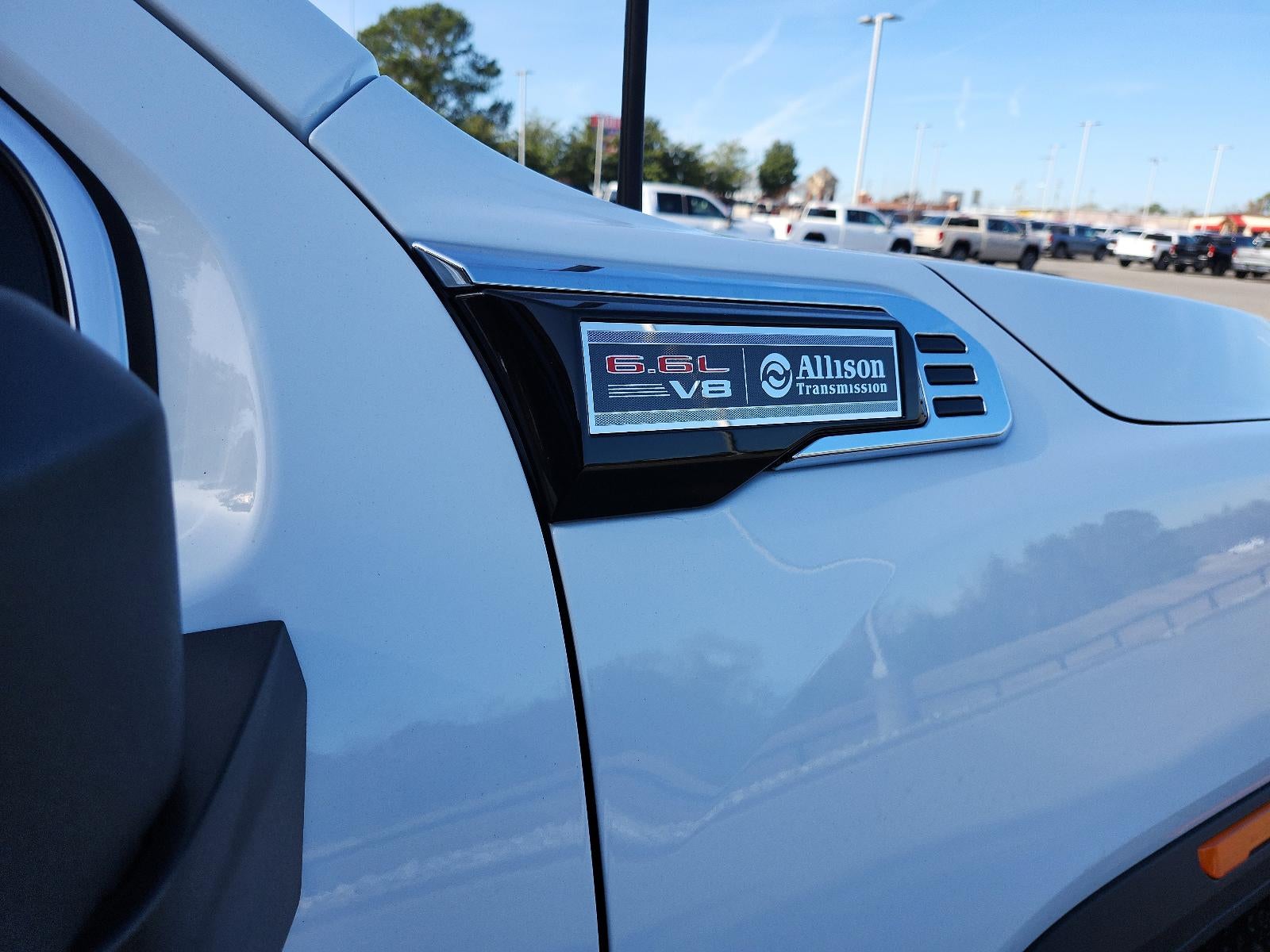 2026 GMC Sierra 2500 HD Crew Cab Standard Box 4-Wheel Drive SLT