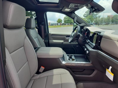 2026 GMC Sierra 2500 HD Crew Cab Standard Box 4-Wheel Drive SLT