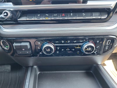 2026 GMC Sierra 2500 HD Crew Cab Standard Box 4-Wheel Drive SLT