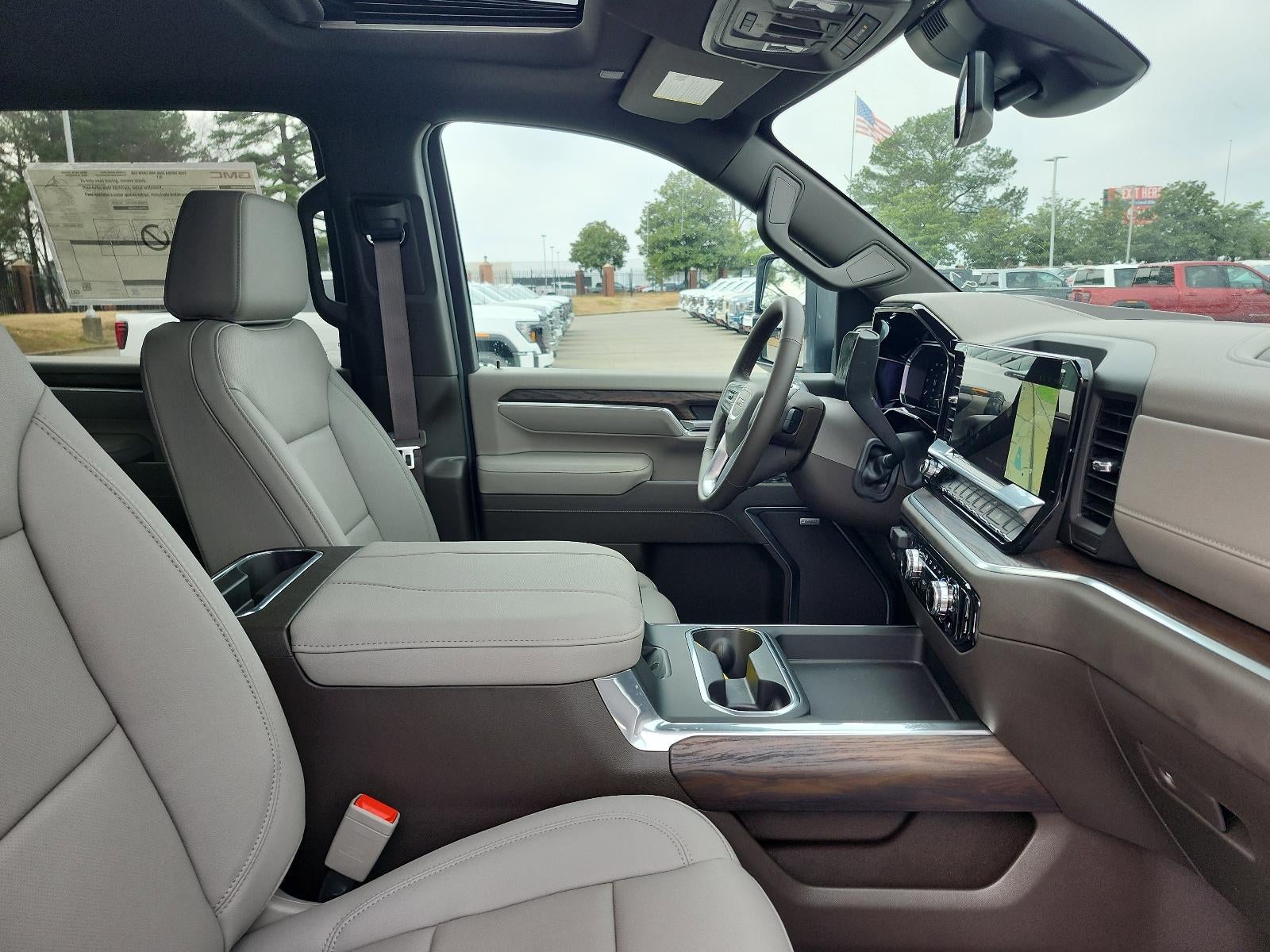 2026 GMC Sierra 2500 HD Crew Cab Standard Box 4-Wheel Drive SLT