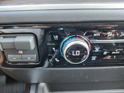 2026 GMC Sierra 2500 HD Crew Cab Standard Box 4-Wheel Drive SLT