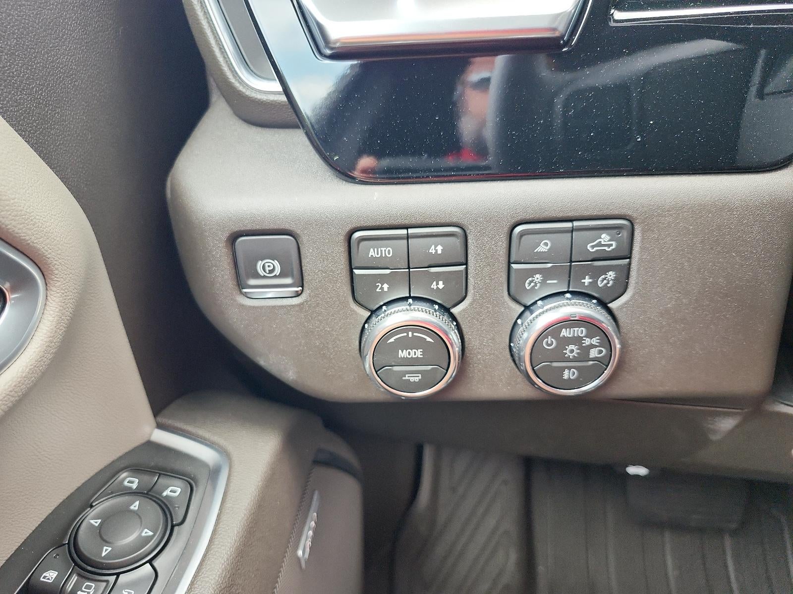 2026 GMC Sierra 2500 HD Crew Cab Standard Box 4-Wheel Drive SLT