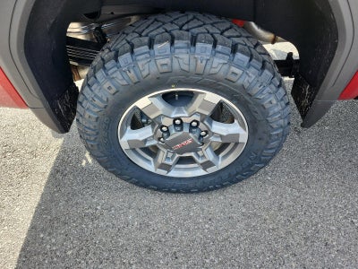 2026 GMC Sierra 2500 HD Crew Cab Standard Box 4-Wheel Drive SLT