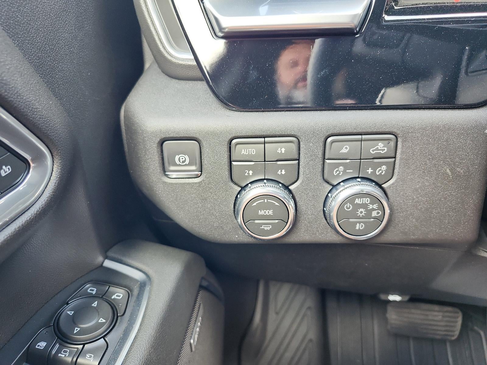 2026 GMC Sierra 2500 HD Crew Cab Standard Box 4-Wheel Drive SLT