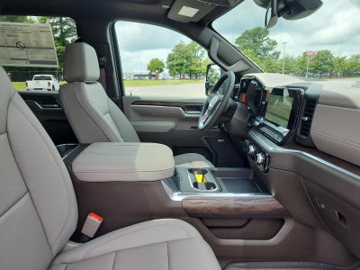 2026 GMC Sierra 2500 HD Crew Cab Standard Box 4-Wheel Drive SLT