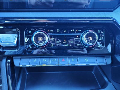 2026 GMC Sierra 2500 HD Crew Cab Standard Box 4-Wheel Drive AT4