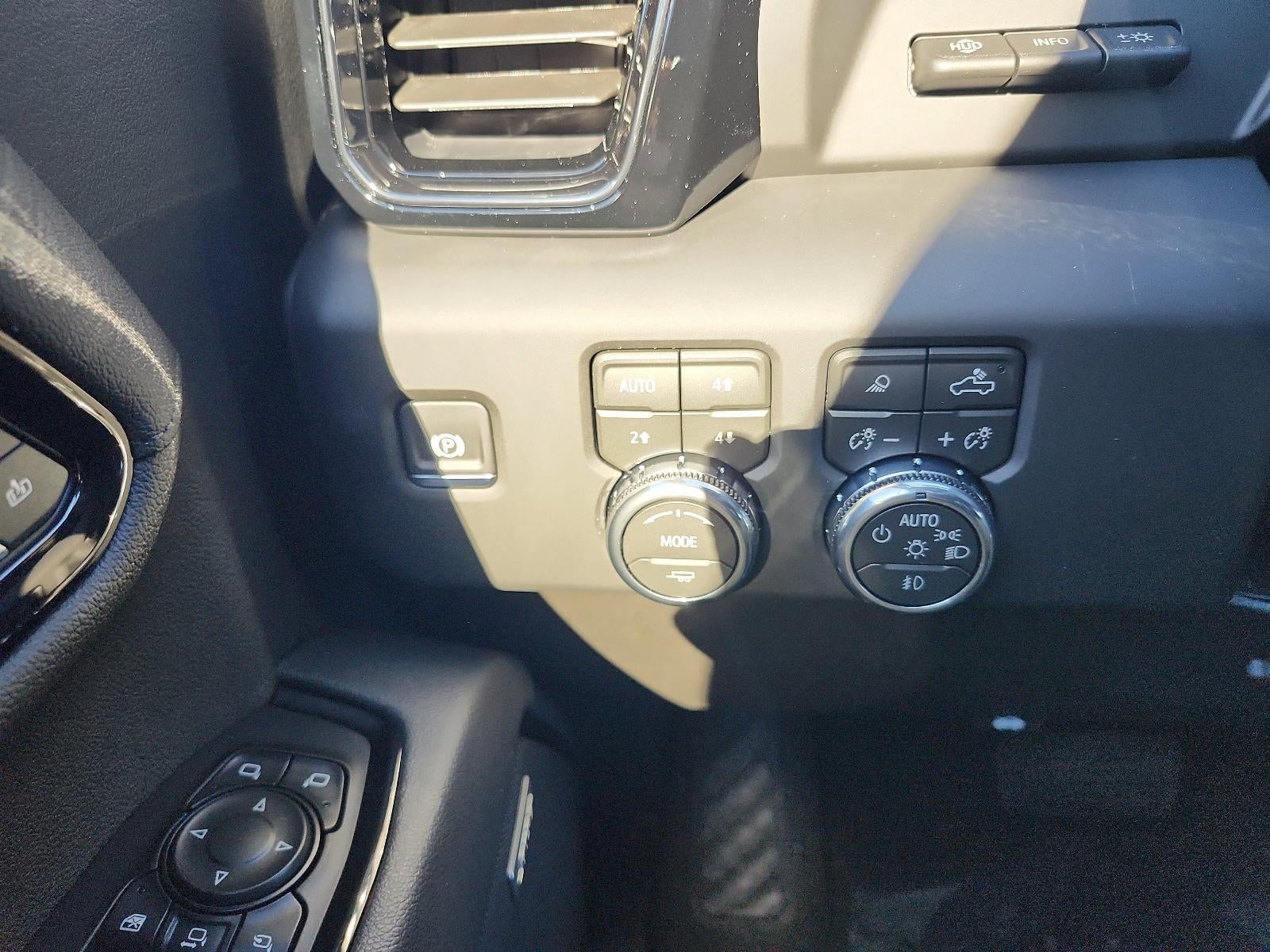 2026 GMC Sierra 2500 HD Crew Cab Standard Box 4-Wheel Drive AT4