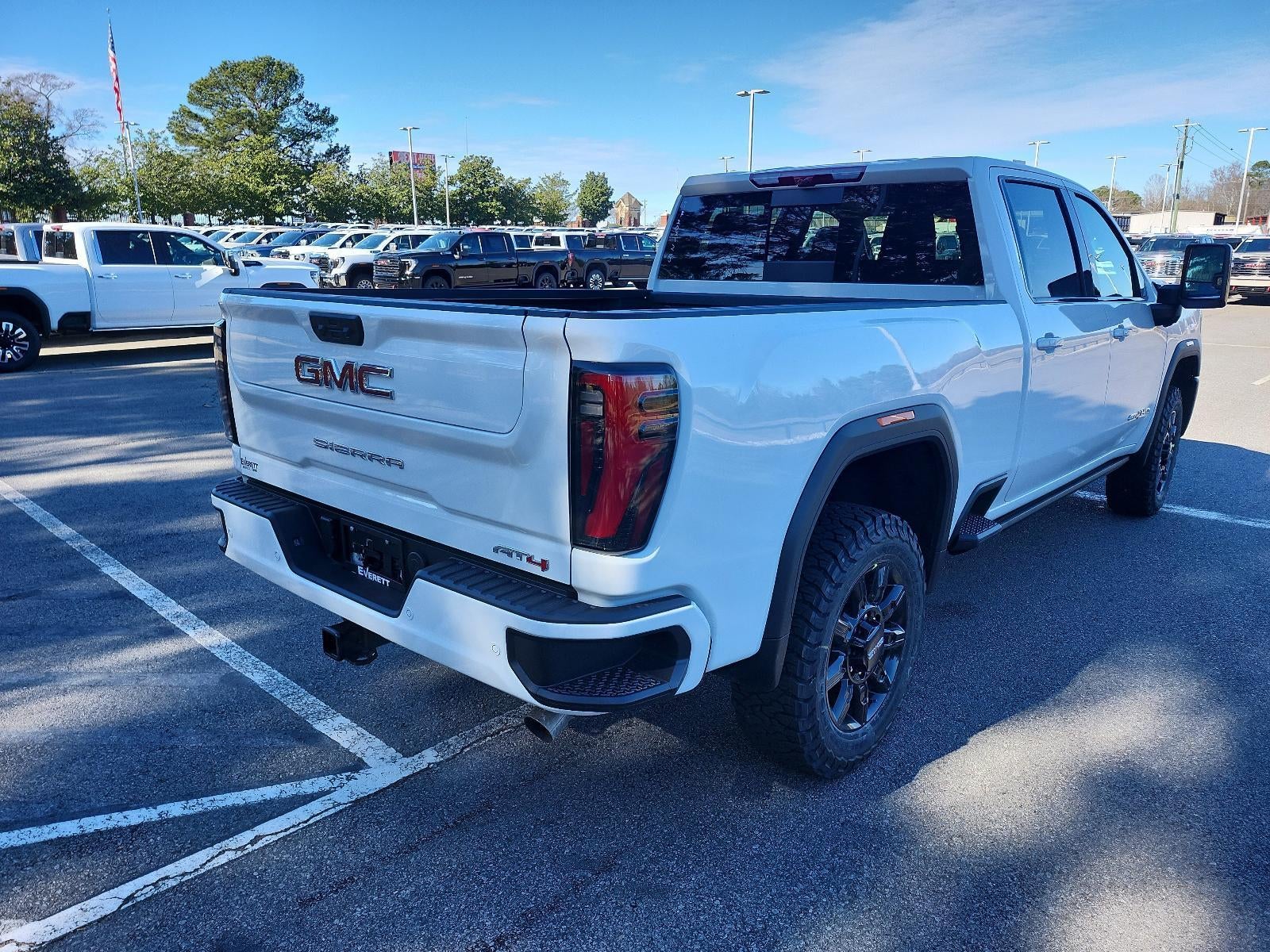 2026 GMC Sierra 2500 HD Crew Cab Standard Box 4-Wheel Drive AT4