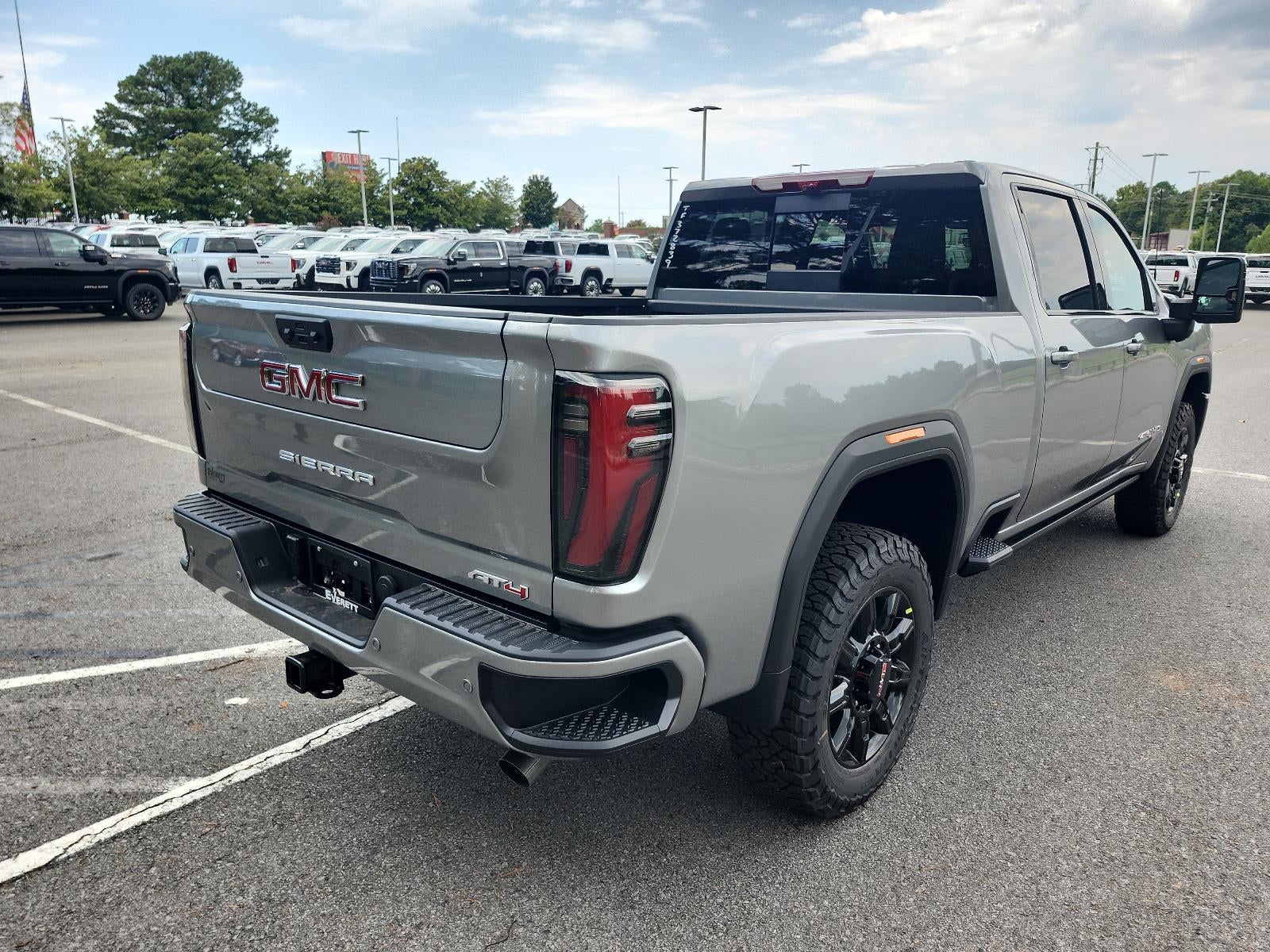 2026 GMC Sierra 2500 HD Crew Cab Standard Box 4-Wheel Drive AT4