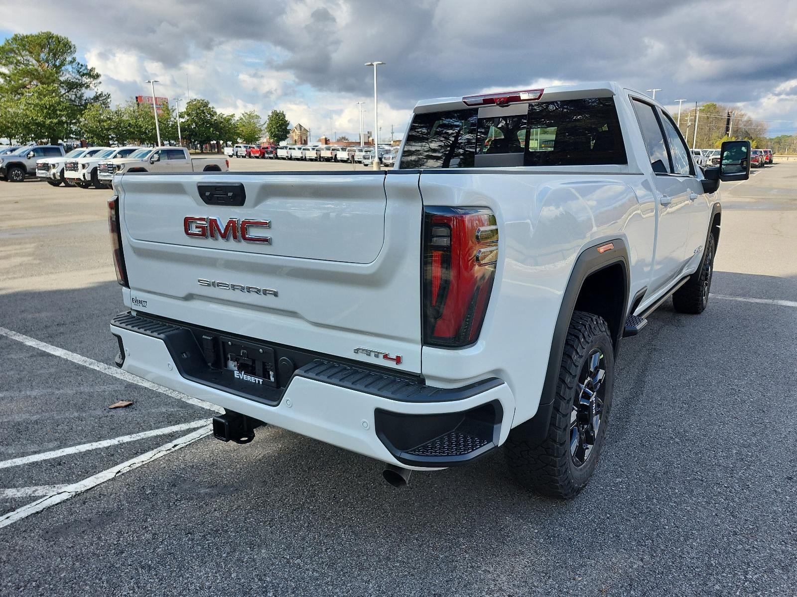 2026 GMC Sierra 2500 HD Crew Cab Standard Box 4-Wheel Drive AT4