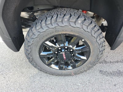 2026 GMC Sierra 2500 HD Crew Cab Standard Box 4-Wheel Drive AT4