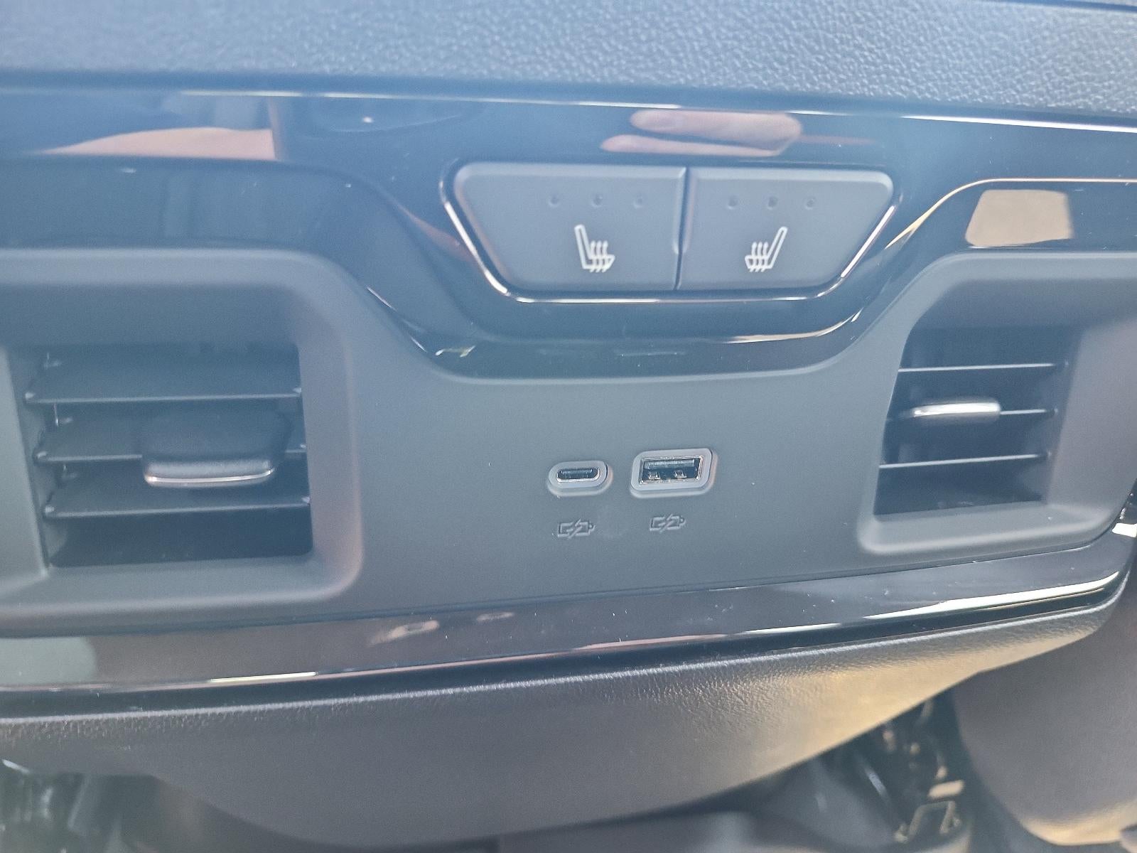 2026 GMC Sierra 2500 HD Crew Cab Standard Box 4-Wheel Drive AT4
