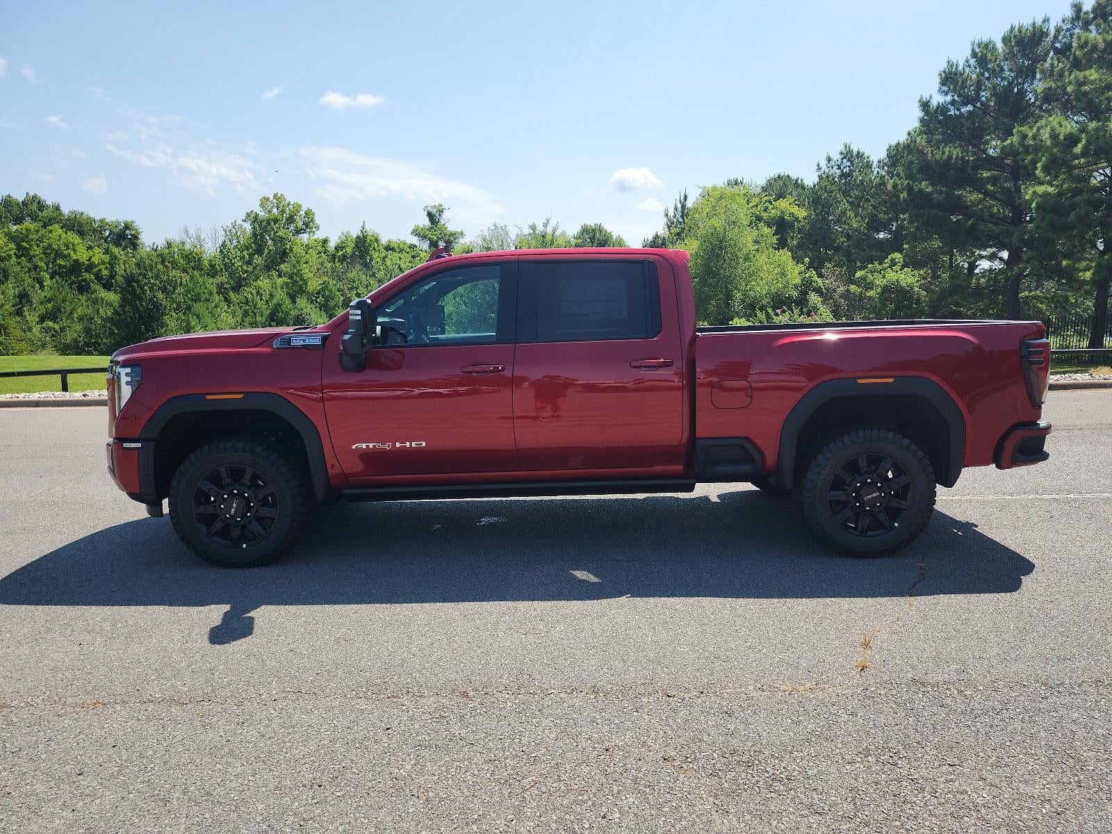 2026 GMC Sierra 2500 HD Crew Cab Standard Box 4-Wheel Drive AT4
