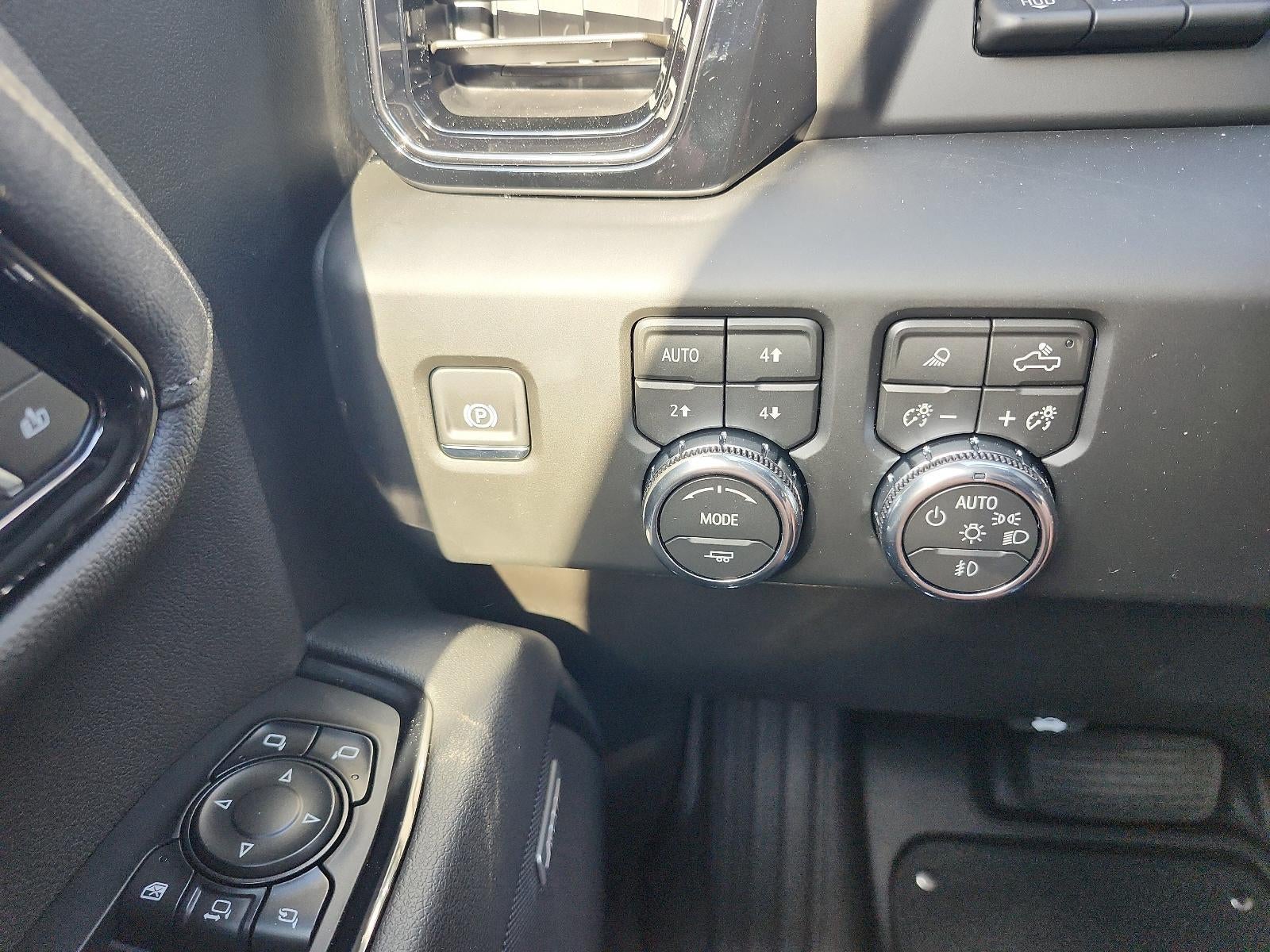 2026 GMC Sierra 2500 HD Crew Cab Standard Box 4-Wheel Drive AT4