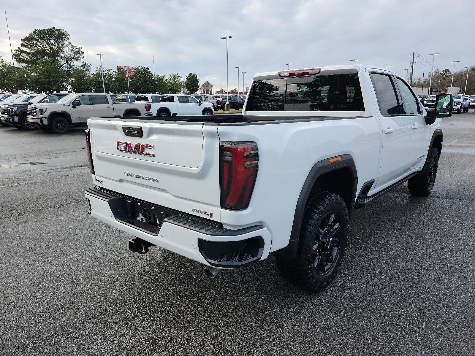 2025 GMC Sierra 2500 HD AT4