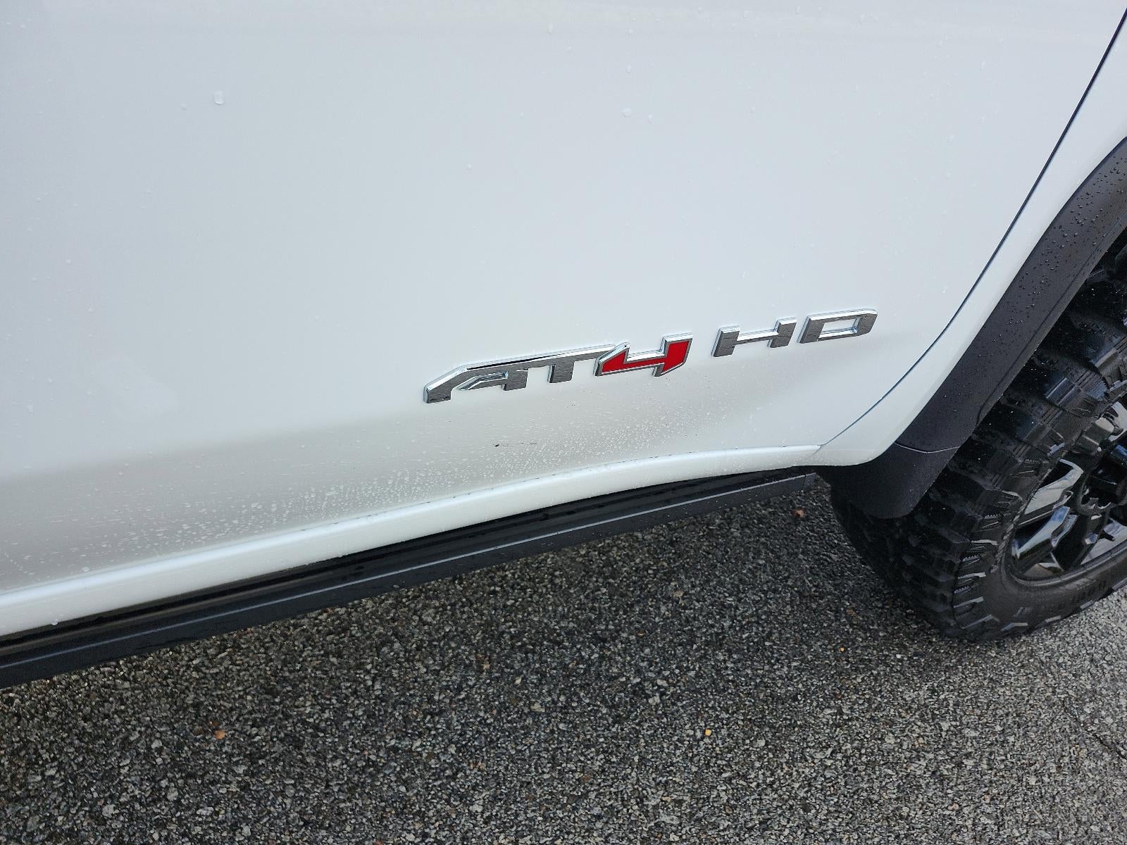 2025 GMC Sierra 2500 HD AT4