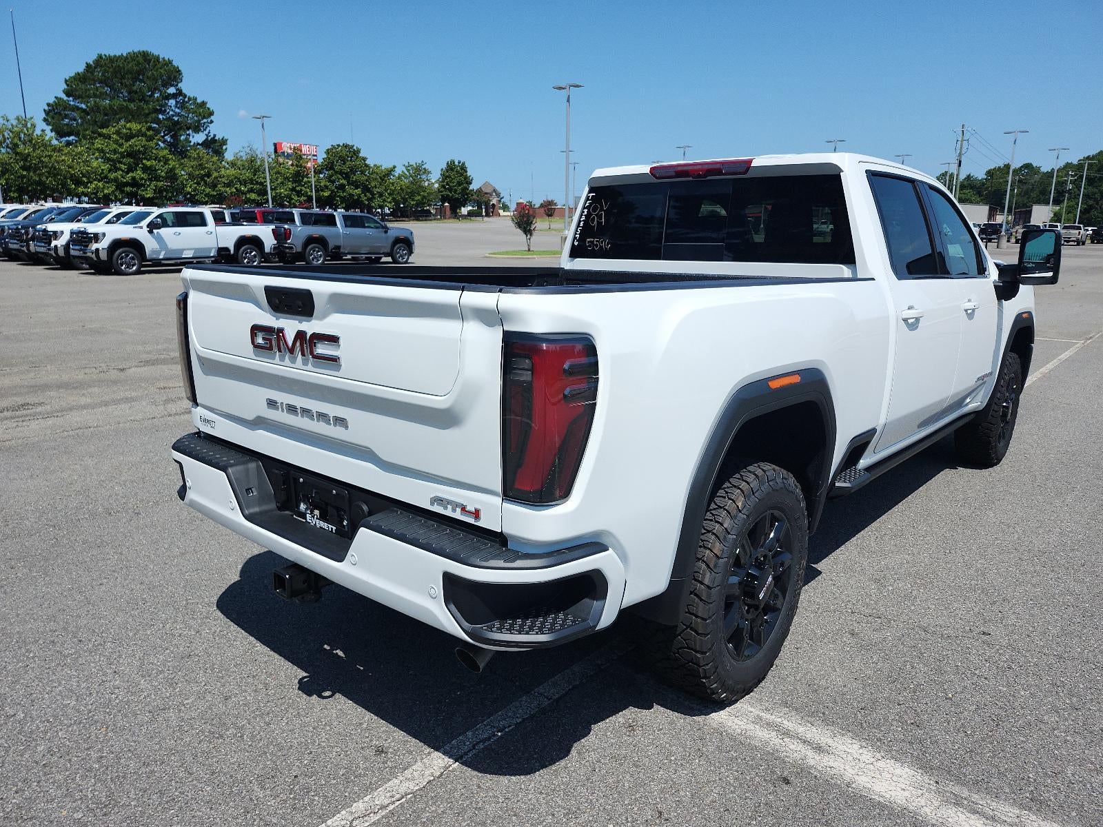 2026 GMC Sierra 2500 HD Crew Cab Standard Box 4-Wheel Drive AT4
