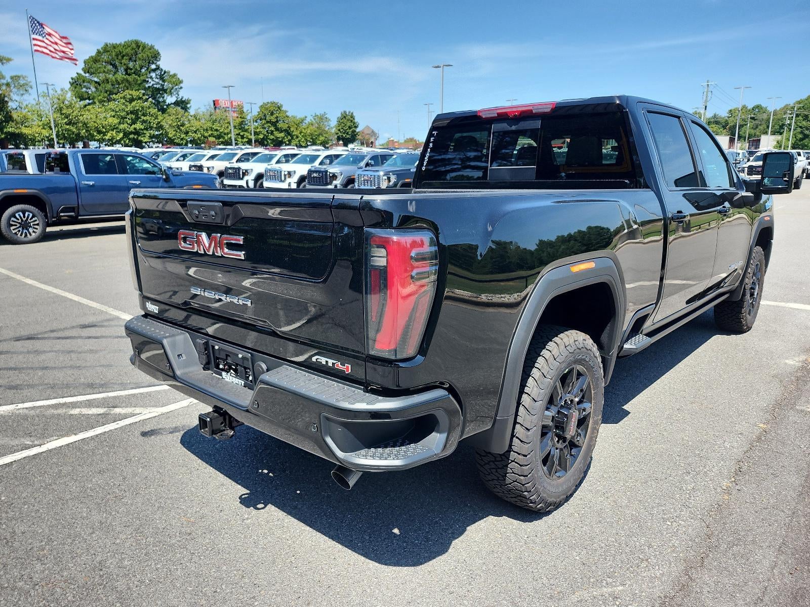 2026 GMC Sierra 2500 HD Crew Cab Standard Box 4-Wheel Drive AT4