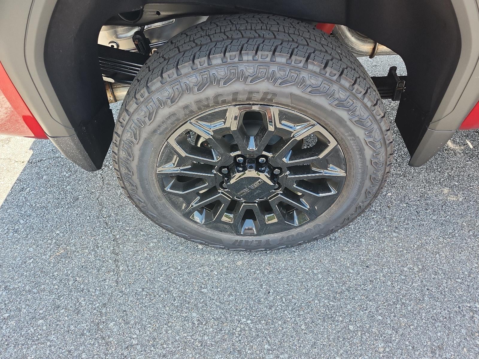 2026 GMC Sierra 2500 HD Crew Cab Standard Box 4-Wheel Drive AT4