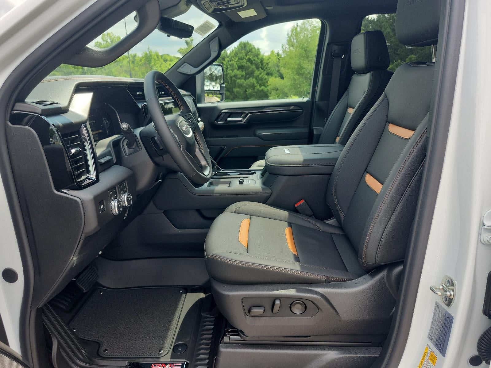 2026 GMC Sierra 2500 HD Crew Cab Standard Box 4-Wheel Drive AT4