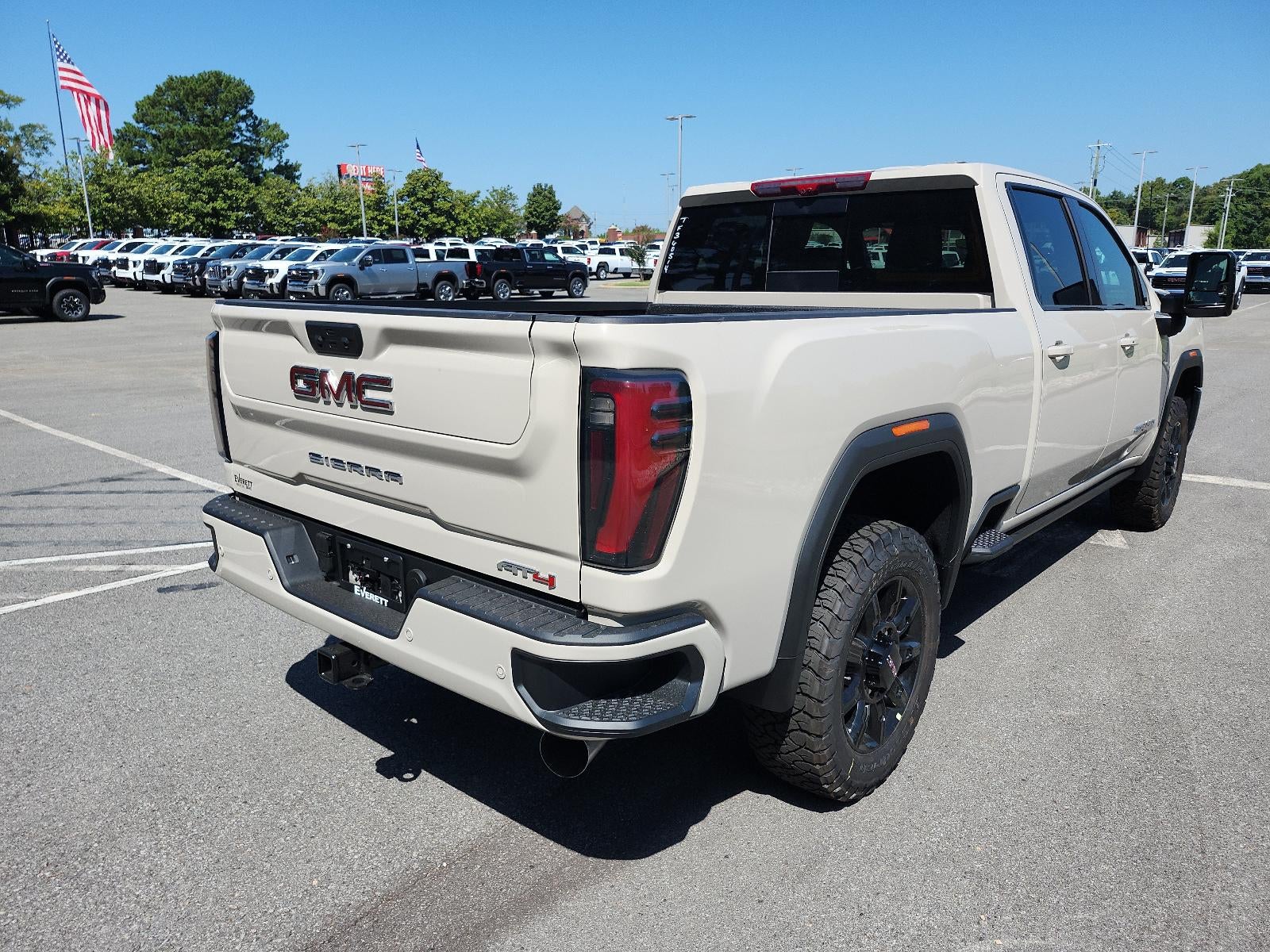 2026 GMC Sierra 2500 HD Crew Cab Standard Box 4-Wheel Drive AT4