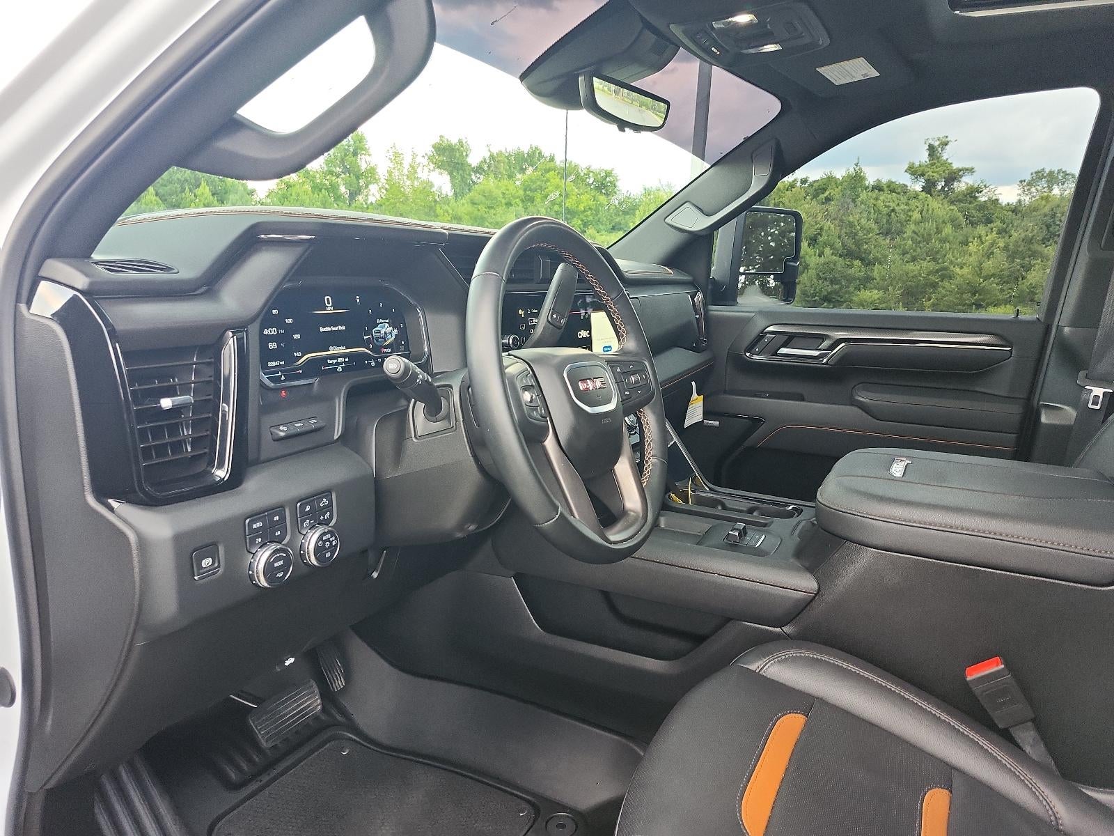 2025 GMC Sierra 2500 HD AT4