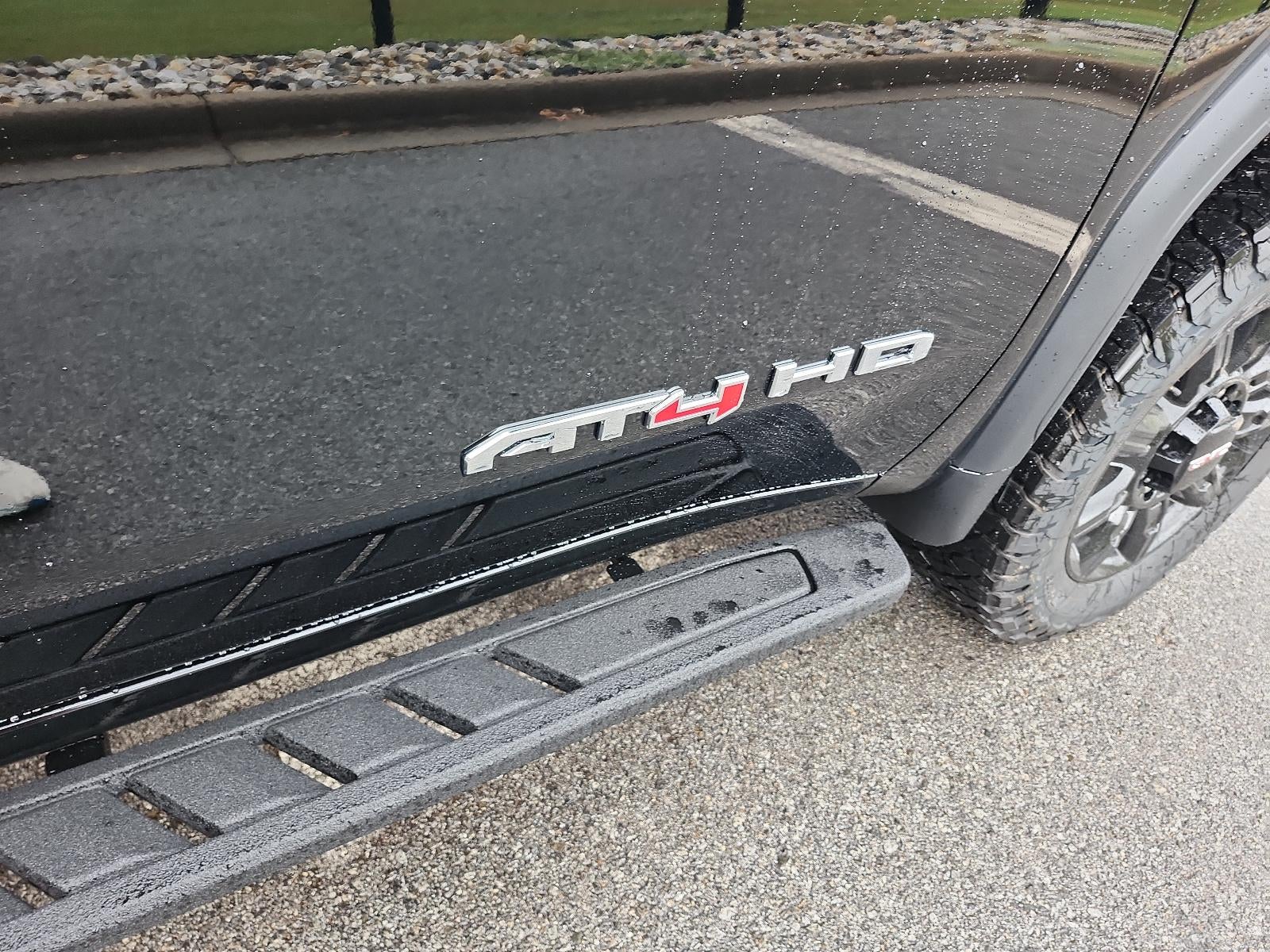 2026 GMC Sierra 2500 HD Crew Cab Long Box 4-Wheel Drive AT4