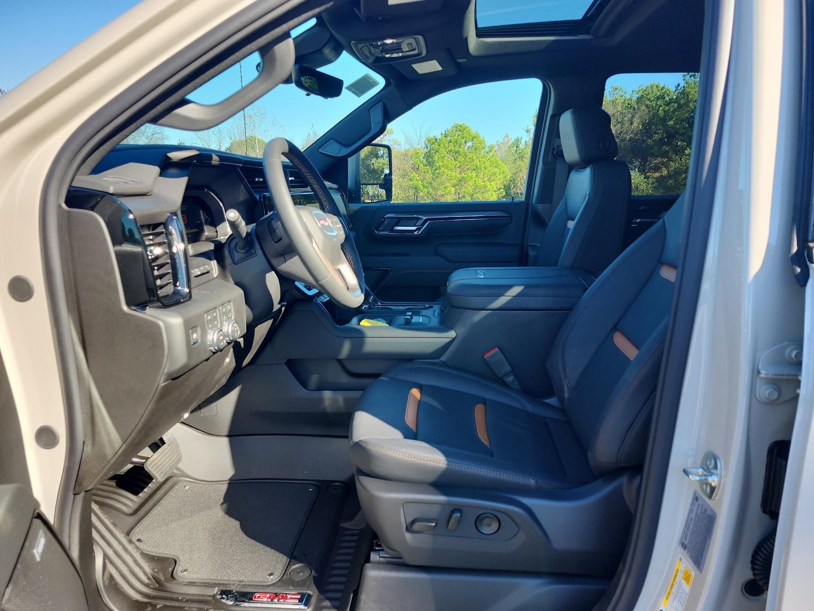 2026 GMC Sierra 2500 HD Crew Cab Standard Box 4-Wheel Drive AT4