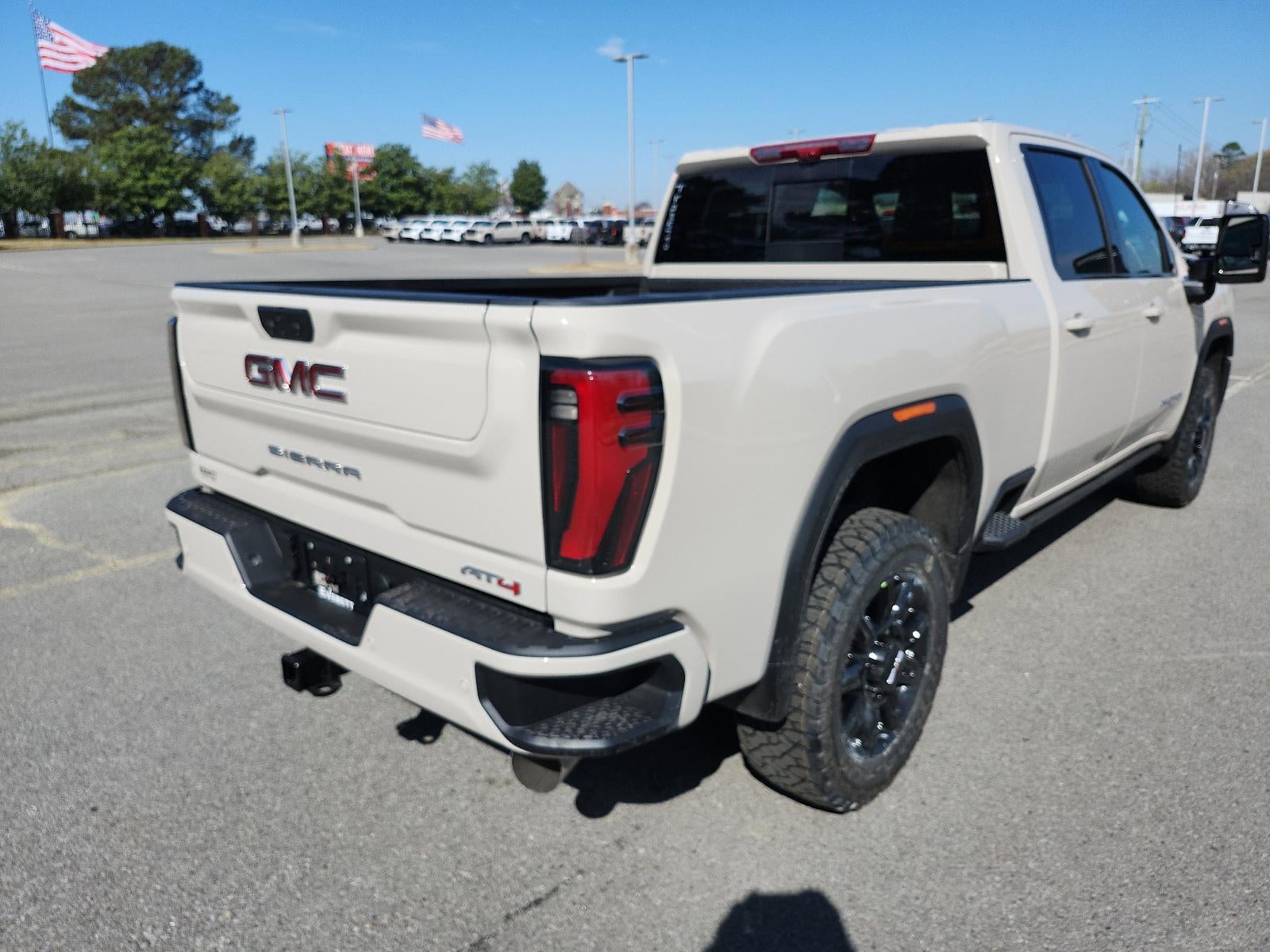 2026 GMC Sierra 2500 HD Crew Cab Standard Box 4-Wheel Drive AT4