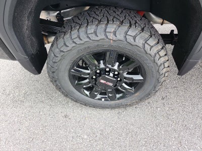 2026 GMC Sierra 2500 HD Crew Cab Standard Box 4-Wheel Drive AT4