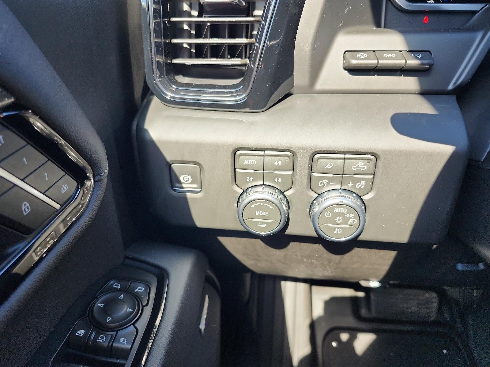 2026 GMC Sierra 2500 HD Crew Cab Standard Box 4-Wheel Drive AT4