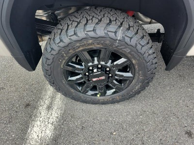 2026 GMC Sierra 2500 HD Crew Cab Standard Box 4-Wheel Drive AT4